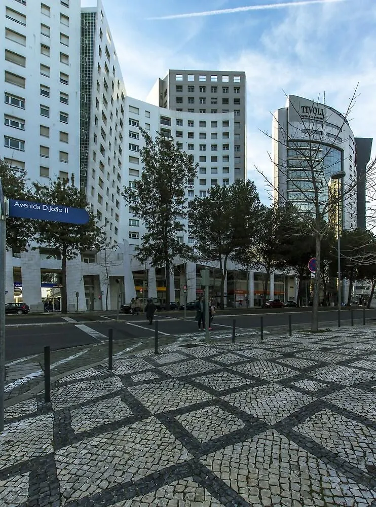 Apt In Lisbon Oriente 25 - Parque Das Nacoes Hotel